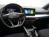 Seat Arona bei Reisemobile.expert - Abbildung (5 / 15)