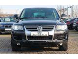 VW Touareg bei Reisemobile.expert - Abbildung (2 / 15)