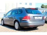 VW Golf bei Reisemobile.expert - Abbildung (5 / 15)