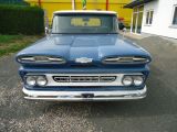 Chevrolet Apache bei Reisemobile.expert - Abbildung (2 / 15)