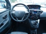 Lancia Ypsilon bei Reisemobile.expert - Abbildung (13 / 15)