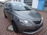 Lancia Ypsilon bei Reisemobile.expert - Abbildung (2 / 15)