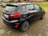 Ford Fiesta bei Reisemobile.expert - Abbildung (3 / 9)