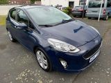 Ford Fiesta bei Reisemobile.expert - Abbildung (2 / 9)