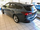 Ford Focus bei Reisemobile.expert - Abbildung (3 / 8)