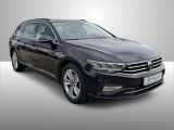 VW Passat bei Reisemobile.expert - Abbildung (6 / 15)