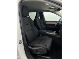 Volvo XC90 bei Reisemobile.expert - Abbildung (8 / 10) Volvo XC90 bei Reisemobile.expert - Abbildung (8 / 10)