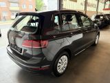 VW Golf VII bei Reisemobile.expert - Abbildung (4 / 10)