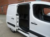 Peugeot Partner bei Reisemobile.expert - Abbildung (10 / 15)