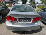 Honda Civic Hybrid bei Reisemobile.expert - Abbildung (5 / 11)