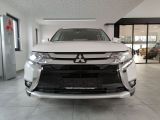 Mitsubishi Outlander bei Reisemobile.expert - Abbildung (5 / 13)