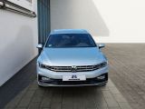 VW Passat bei Reisemobile.expert - Abbildung (2 / 15)