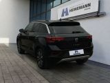 VW T-Roc bei Reisemobile.expert - Abbildung (3 / 15)