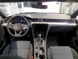 VW Passat bei Reisemobile.expert - Abbildung (12 / 15)