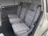 VW Touran bei Reisemobile.expert - Abbildung (14 / 15)