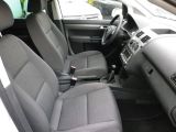 VW Touran bei Reisemobile.expert - Abbildung (6 / 12)