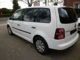 VW Touran bei Reisemobile.expert - Abbildung (5 / 12)