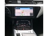 Audi Q8 bei Reisemobile.expert - Abbildung (4 / 7)