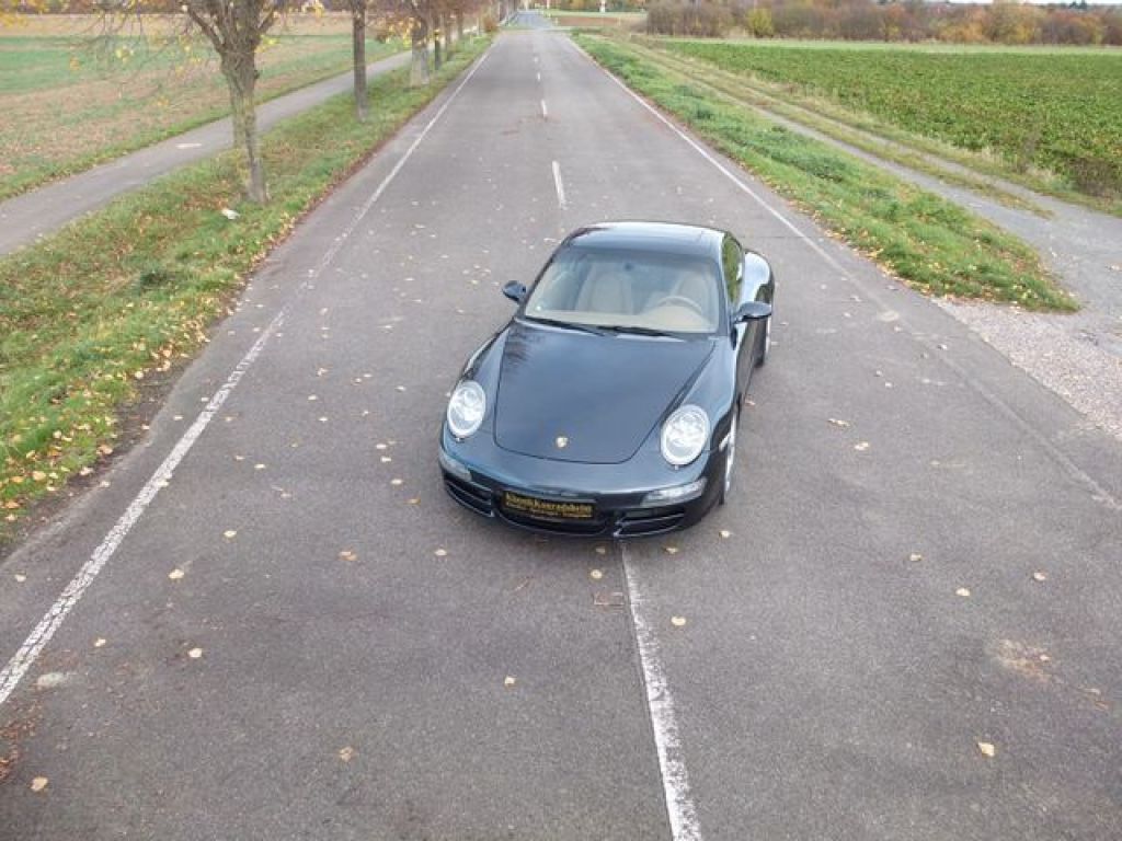 Porsche 911 bei Reisemobile.expert - Hauptabbildung Porsche 911 bei Reisemobile.expert - Hauptabbildung