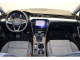 VW Passat bei Reisemobile.expert - Abbildung (4 / 15)