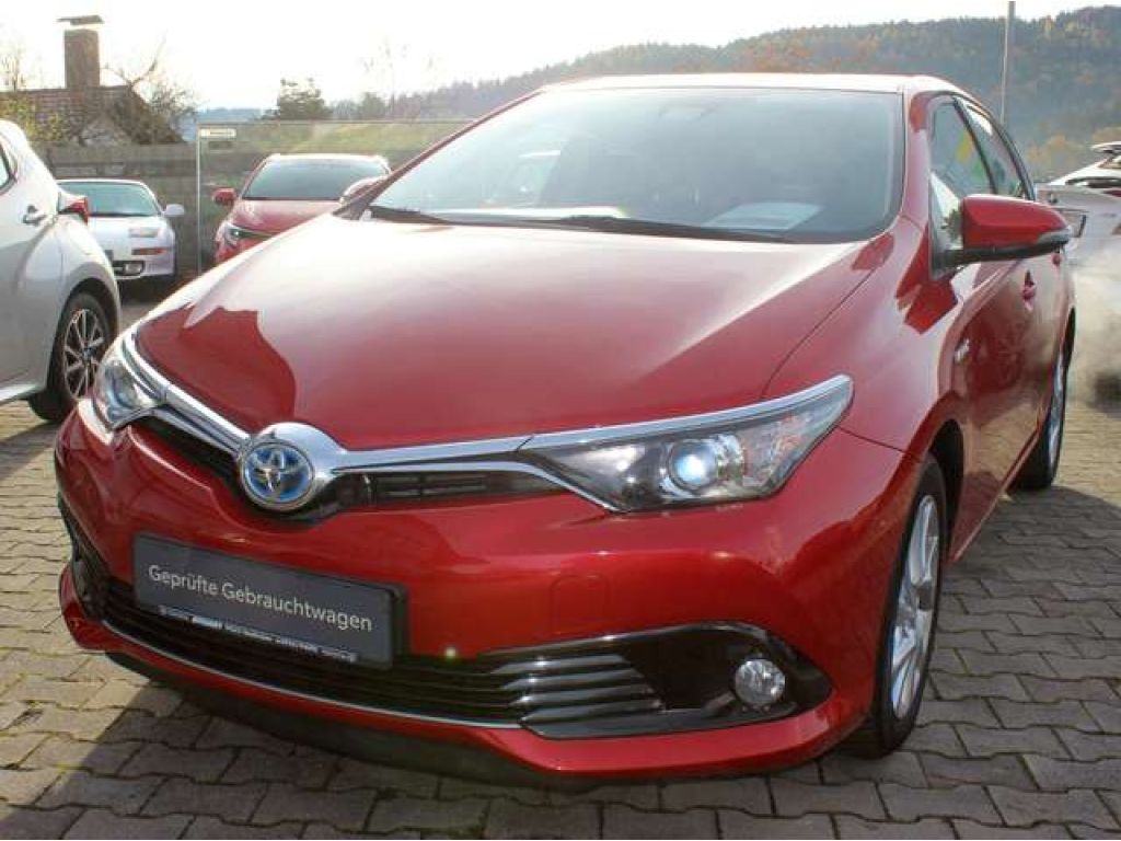 Toyota Auris bei Reisemobile.expert - Hauptabbildung Toyota Auris bei Reisemobile.expert - Hauptabbildung