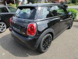Mini One bei Reisemobile.expert - Abbildung (2 / 14) Mini One bei Reisemobile.expert - Abbildung (2 / 14)