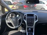 Opel Astra bei Reisemobile.expert - Abbildung (11 / 15)