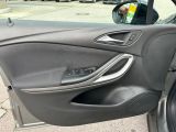 Opel Astra bei Reisemobile.expert - Abbildung (8 / 15)