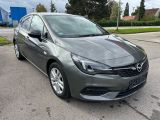 Opel Astra bei Reisemobile.expert - Abbildung (2 / 15)