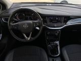 Opel Astra bei Reisemobile.expert - Abbildung (9 / 15)