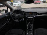 Opel Astra bei Reisemobile.expert - Abbildung (9 / 15)