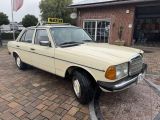 Mercedes-Benz 200 bei Reisemobile.expert - Abbildung (3 / 15)