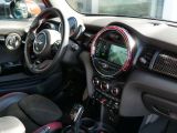 Mini John Cooper Works bei Reisemobile.expert - Abbildung (13 / 15)