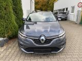 Renault Megane bei Reisemobile.expert - Abbildung (2 / 15) Renault Megane bei Reisemobile.expert - Abbildung (2 / 15)