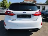Ford Fiesta bei Reisemobile.expert - Abbildung (7 / 15)