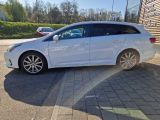 Toyota Avensis bei Reisemobile.expert - Abbildung (2 / 14)