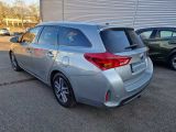 Toyota Auris bei Reisemobile.expert - Abbildung (4 / 15)