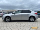 Chevrolet Cruze bei Reisemobile.expert - Abbildung (7 / 15)