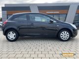 Opel Corsa bei Reisemobile.expert - Abbildung (12 / 15)