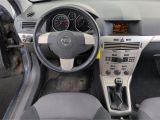Opel Astra bei Reisemobile.expert - Abbildung (6 / 15)