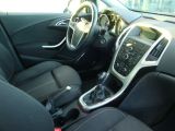 Opel Astra bei Reisemobile.expert - Abbildung (6 / 6)