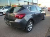 Opel Astra bei Reisemobile.expert - Abbildung (5 / 6)