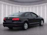 VW Jetta bei Reisemobile.expert - Abbildung (4 / 15) VW Jetta bei Reisemobile.expert - Abbildung (4 / 15)