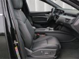 Audi Q8 bei Reisemobile.expert - Abbildung (8 / 15) Audi Q8 bei Reisemobile.expert - Abbildung (8 / 15)