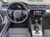 Skoda Superb bei Reisemobile.expert - Abbildung (6 / 15)