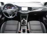 Opel Astra bei Reisemobile.expert - Abbildung (10 / 15)