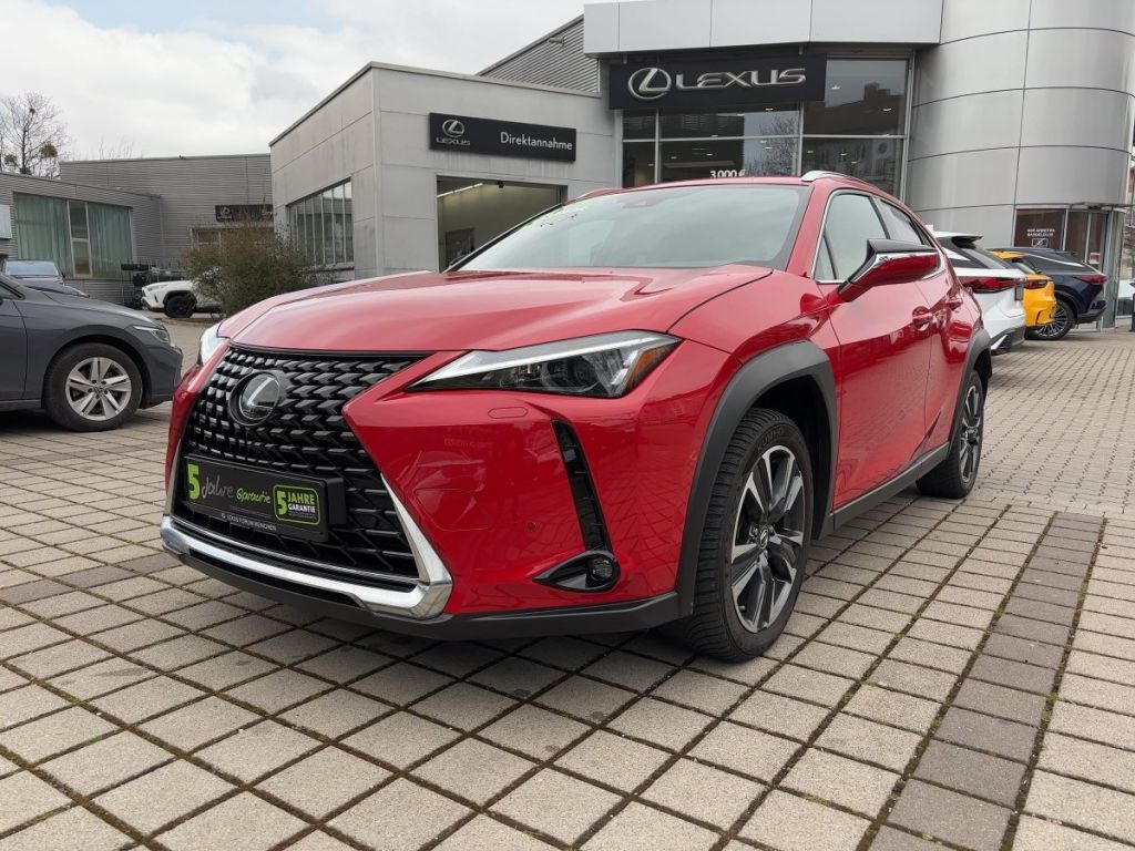 Lexus UX bei Reisemobile.expert - Hauptabbildung Lexus UX bei Reisemobile.expert - Hauptabbildung