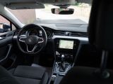 VW Passat bei Reisemobile.expert - Abbildung (6 / 15)