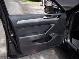 VW Passat bei Reisemobile.expert - Abbildung (8 / 13)