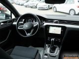 VW Passat bei Reisemobile.expert - Abbildung (6 / 15)